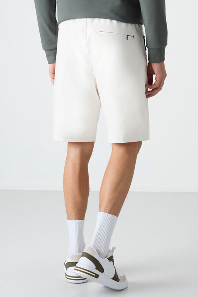 Tommylife Wholesale Ecru Hidden Zip Back Pocket Standard Fit Men's Short - 81136 - 7