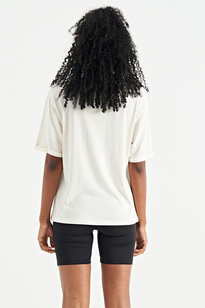 Tommylife Wholesale Ecru O-Neck Oversize Women's T-Shirt - 02307 - Thumbnail