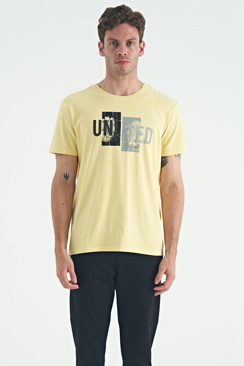 TOMMYLIFE - Tommylife Wholesale Elvis Crew Neck Standard Fit Printed Men's T-Shirt 88218 Yellow