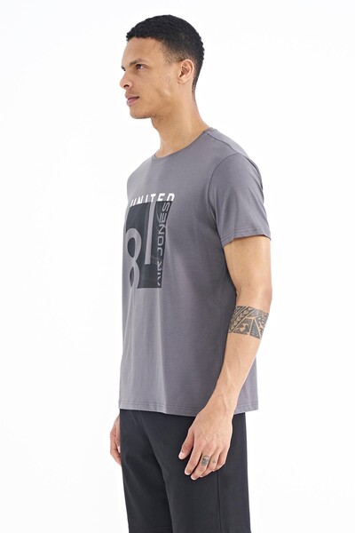 Tommylife Wholesale George Crew Neck Standard Fit Printed Men's T-Shirt 88220 Dark Gray - Thumbnail