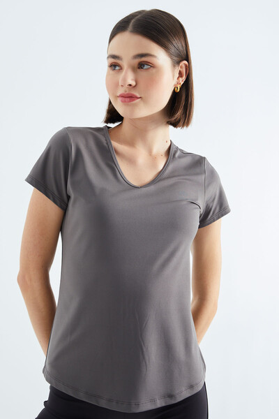 Tommylife Wholesale Gray Basic Short Sleeve Standard Mold V Collar Women's T-shirt - 97145 - Thumbnail
