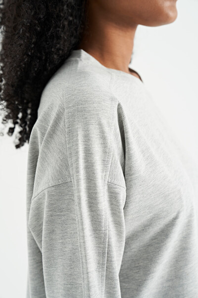 Tommylife Wholesale Gray Melange Comfort Fit Women's Sweatshirt - 02136 - Thumbnail