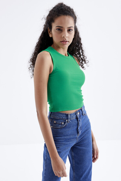 Tommylife Wholesale Green Basic Crew Neck Women's Crop Top Tank - 97204 - Thumbnail