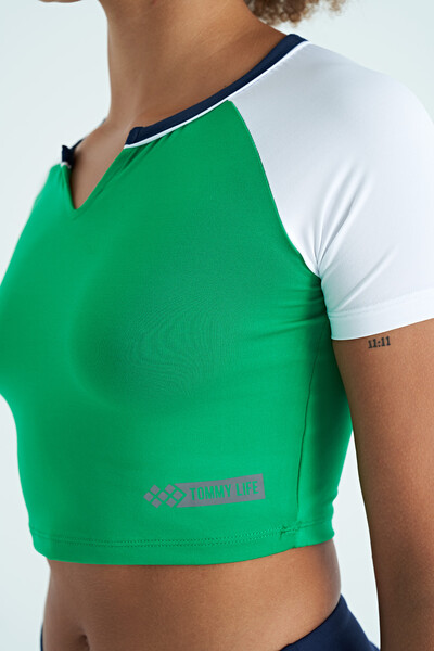 Tommylife Wholesale Green Crew Neck Slim Fit Women's Crop T-Shirt - 97270 - Thumbnail