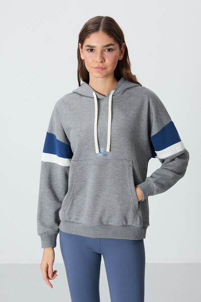 Tommylife Wholesale Hooded Oversize Women's Sweatshirt 97290 Gray Melange - Thumbnail