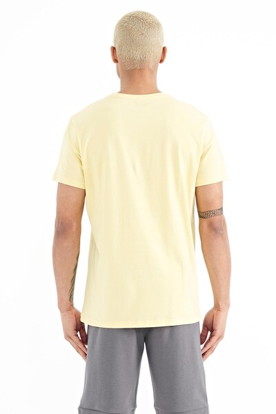 Tommylife Wholesale Liam Crew Neck Standard Fit Printed Men's T-Shirt 88207 Yellow - Thumbnail