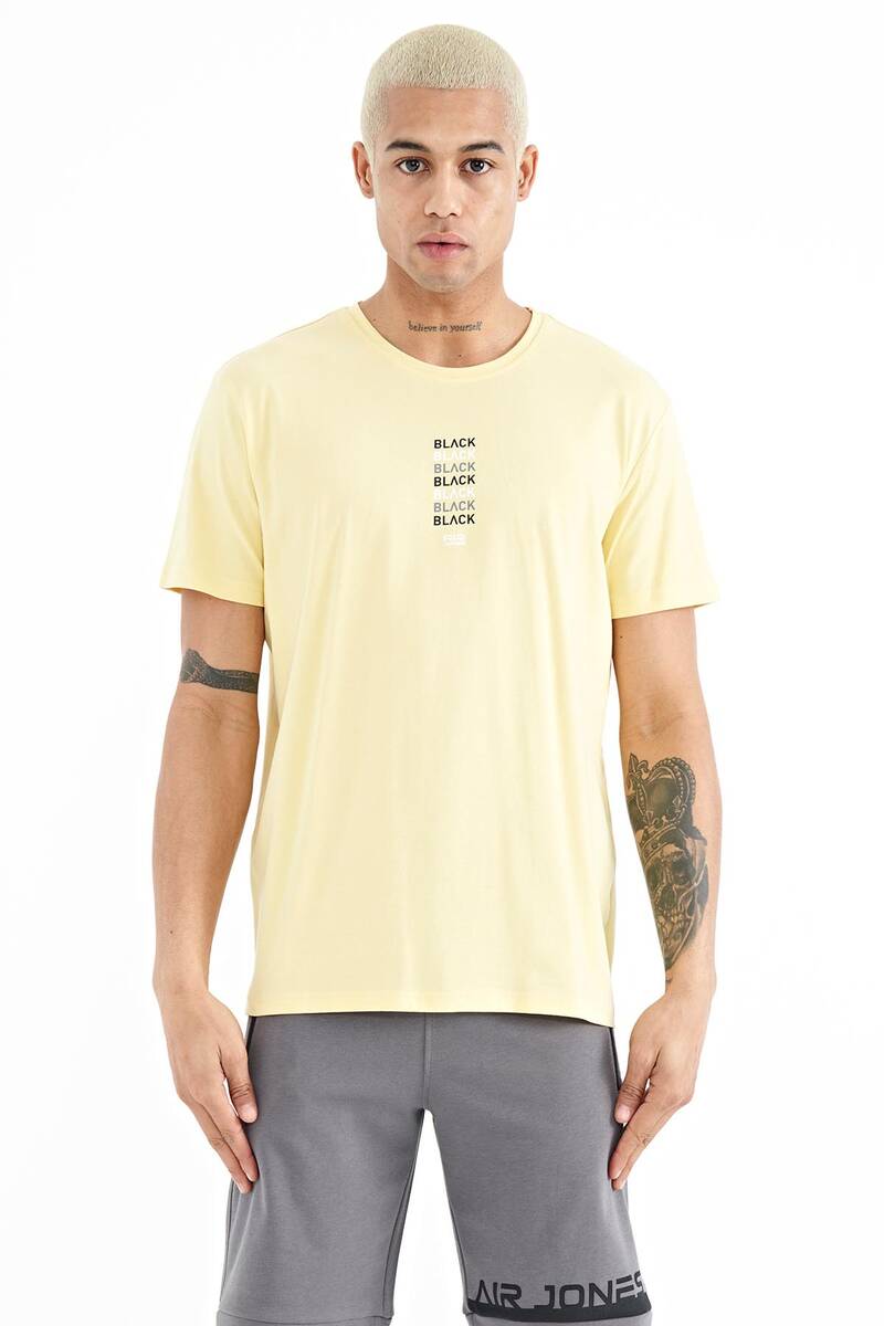 TOMMYLIFE - Tommylife Wholesale Tylor Crew Neck Standard Fit Printed Men's T-Shirt 88227 Yellow