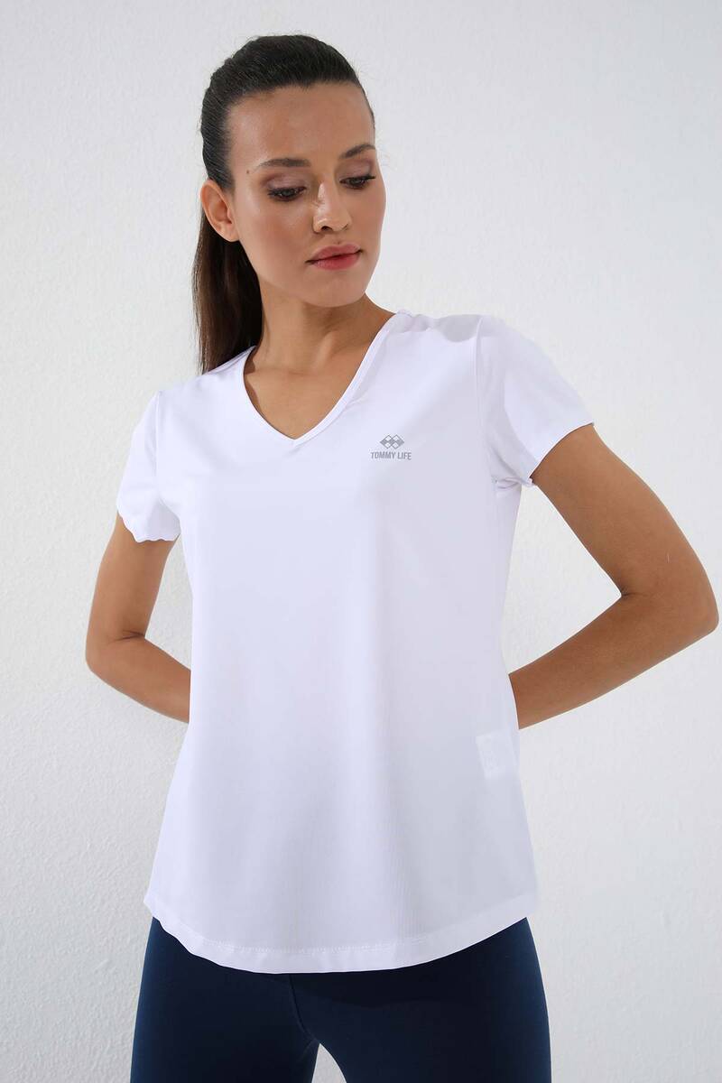 TOMMYLIFE - Tommylife Wholesale White Basic Short Sleeve Standard Mold V Collar Women's T-shirt - 97145