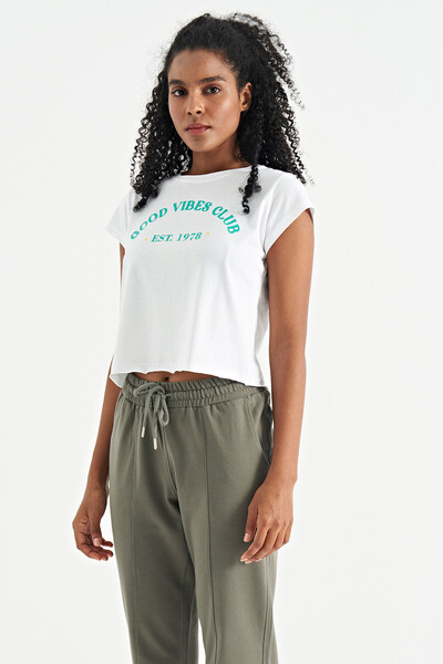 Tommylife Wholesale White Loose Fit O-Neck Women's Basic T-shirt - 02255 - Thumbnail